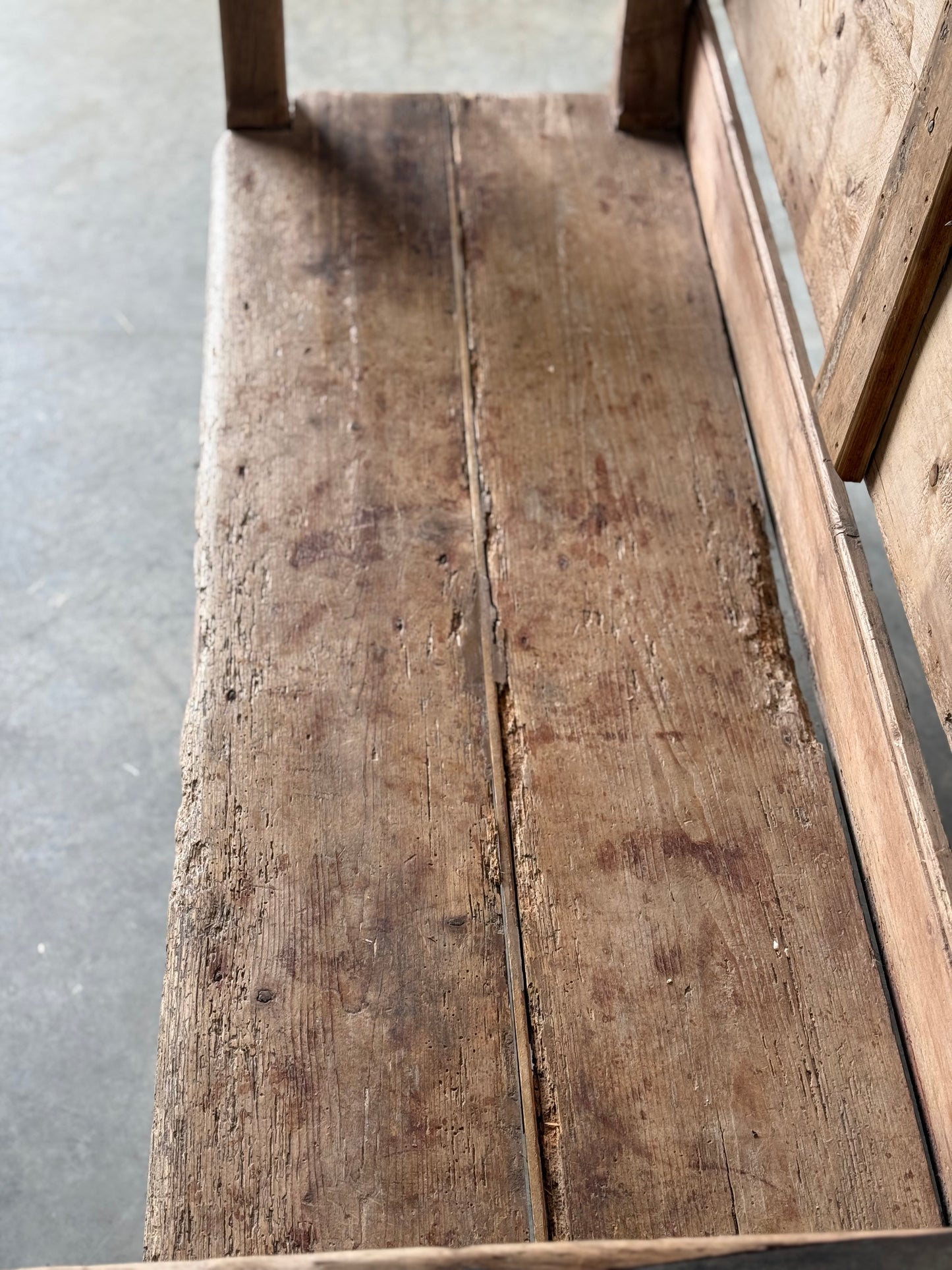 Irish Settle Table