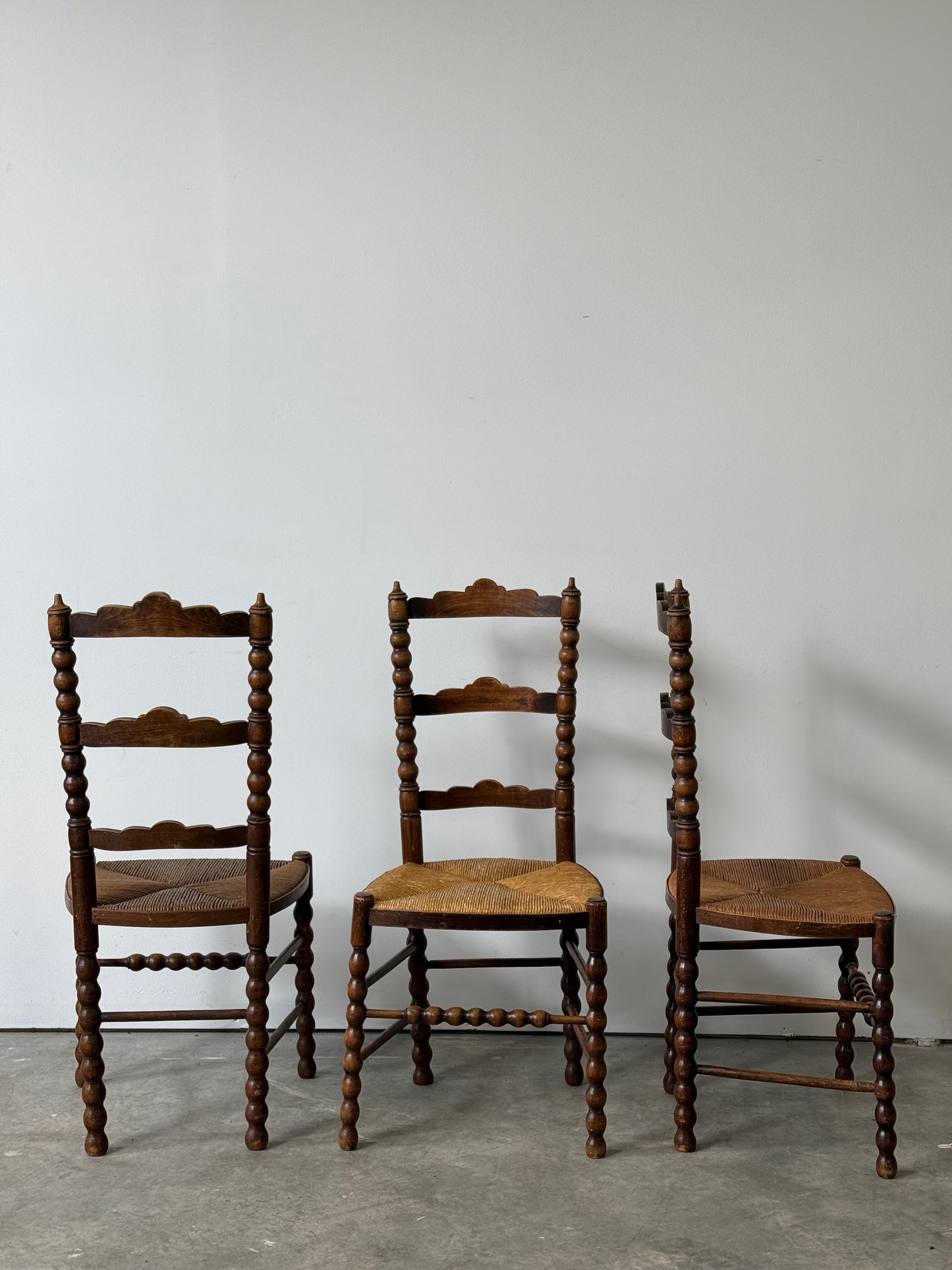 Antique Spool Turned Dining Chairs. Set of 5. C. 1900