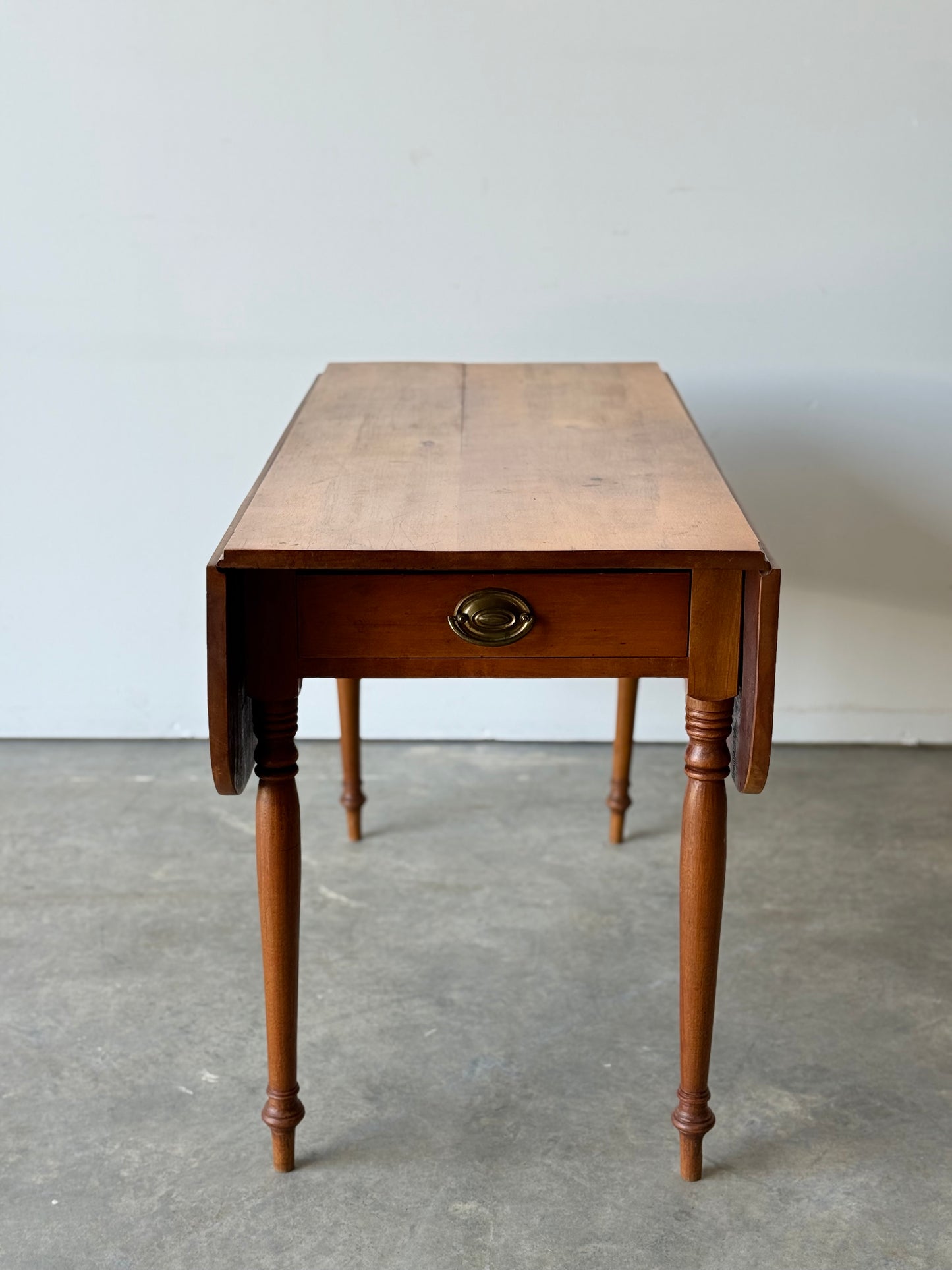 Pretty Petite Drop Leaf Table