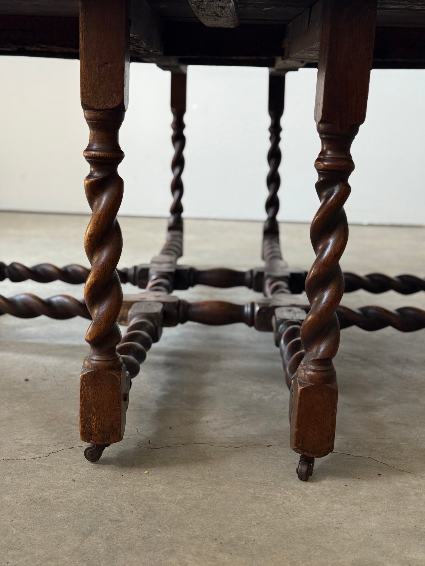 Jacobean Oak Double Swing Leg Drop Leaf Table