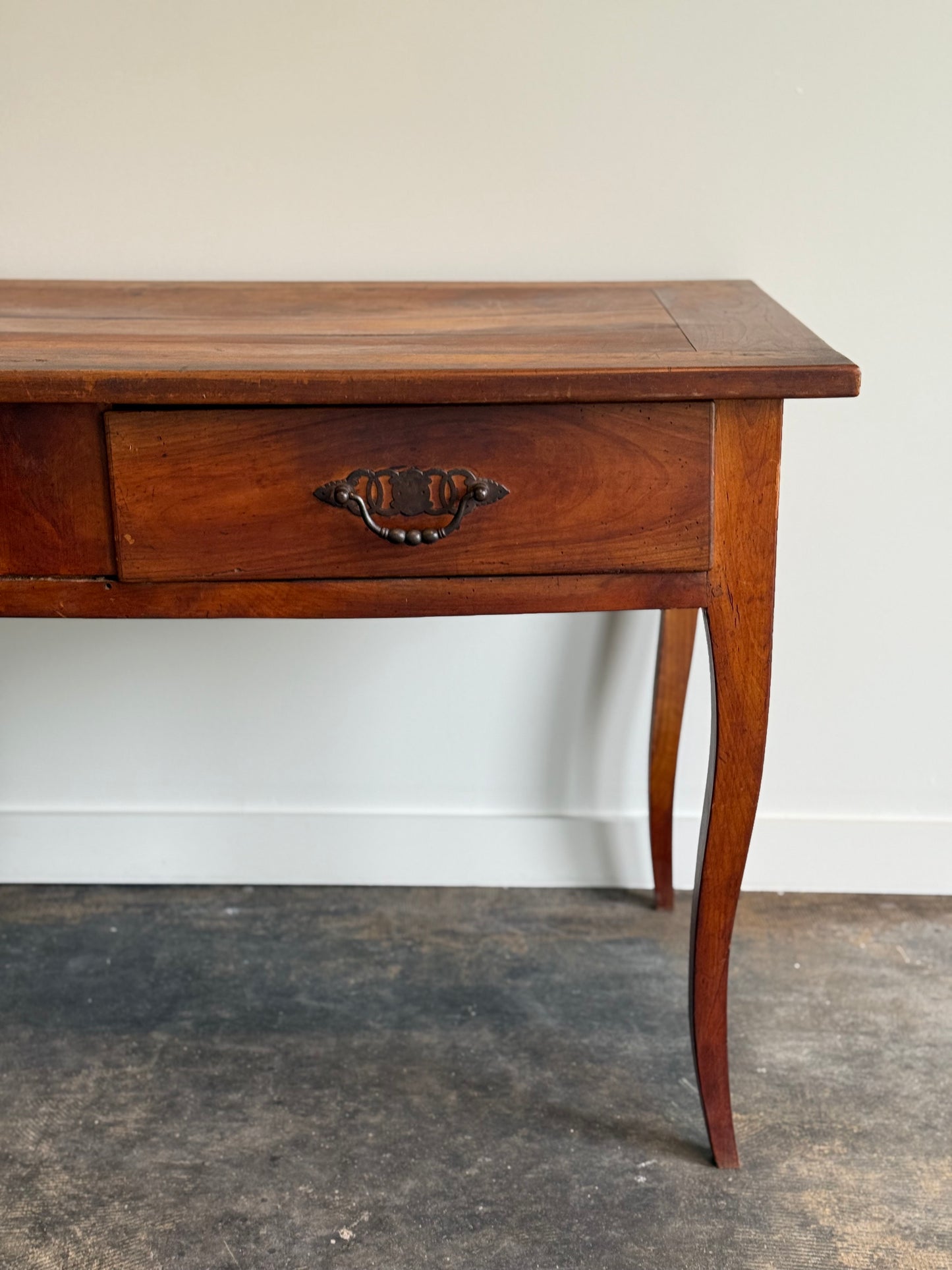 ANTIQUE FRENCH PROVINCIAL CONSOLE TABLE OR DESK