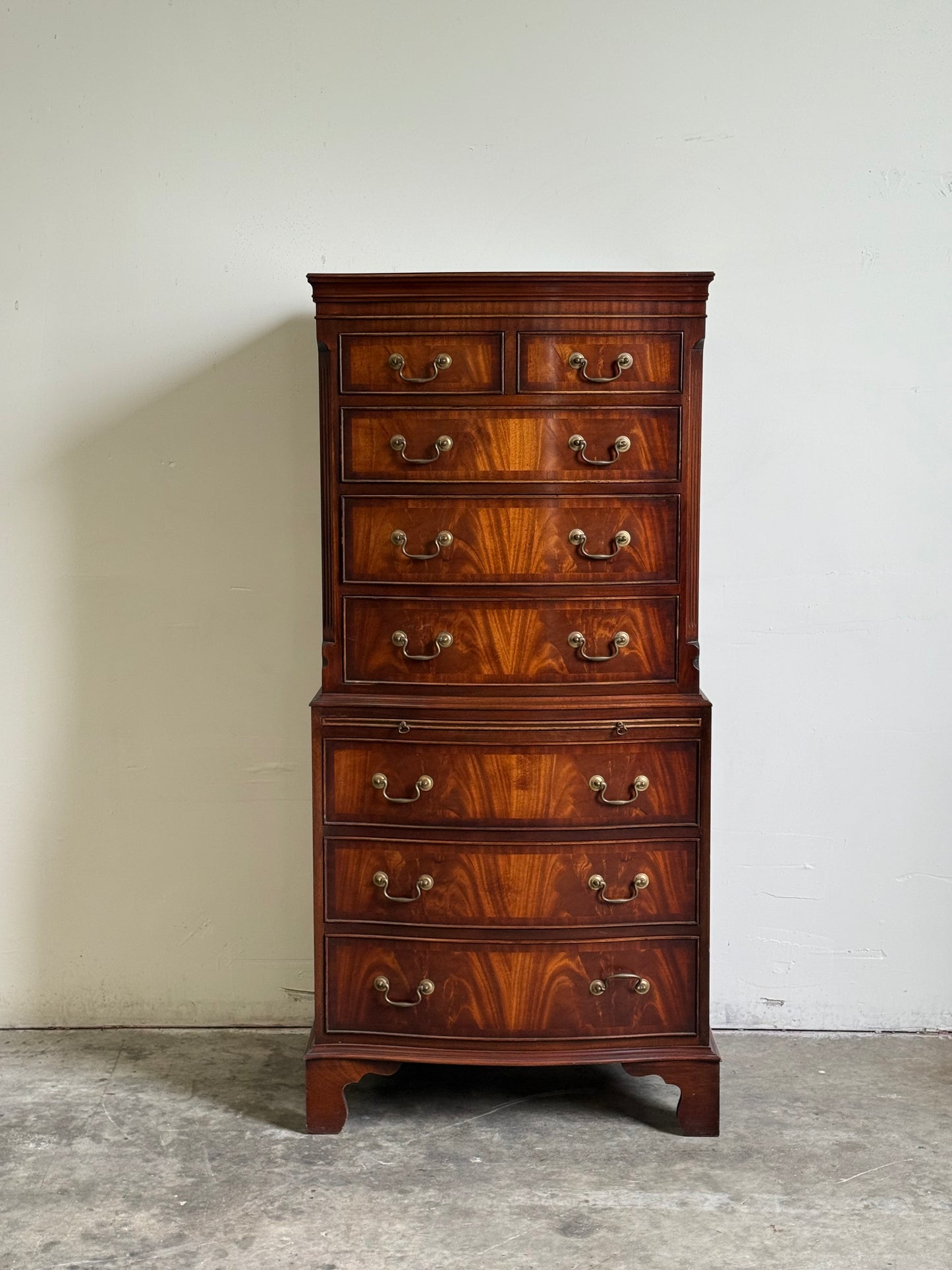 Antique Georgian Style Chest Of Drawers