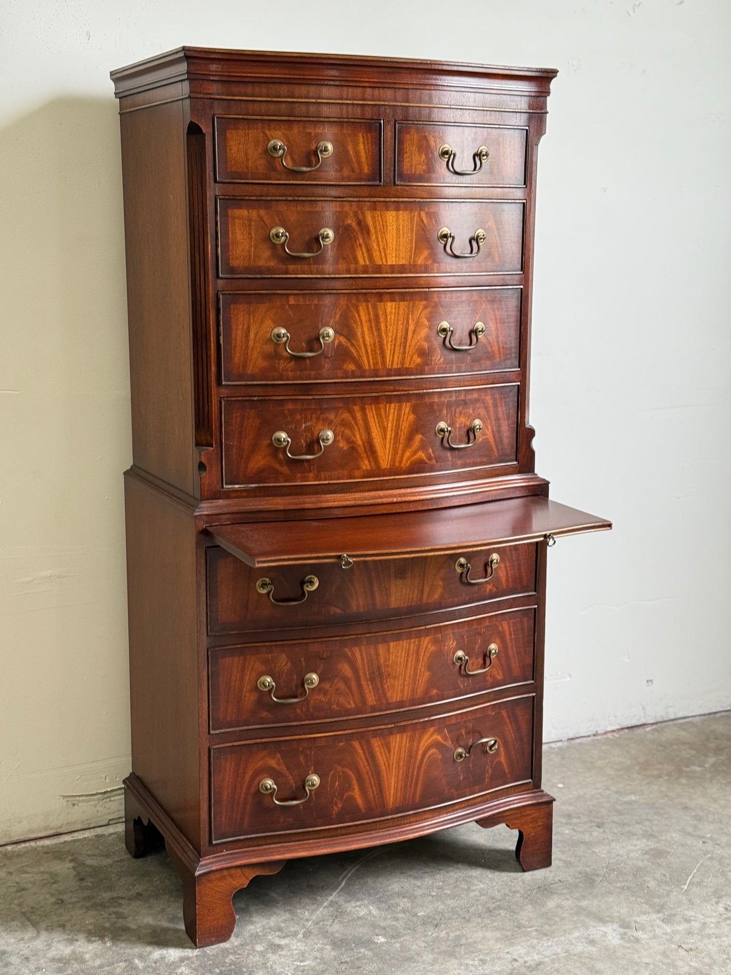 Antique Georgian Style Chest Of Drawers