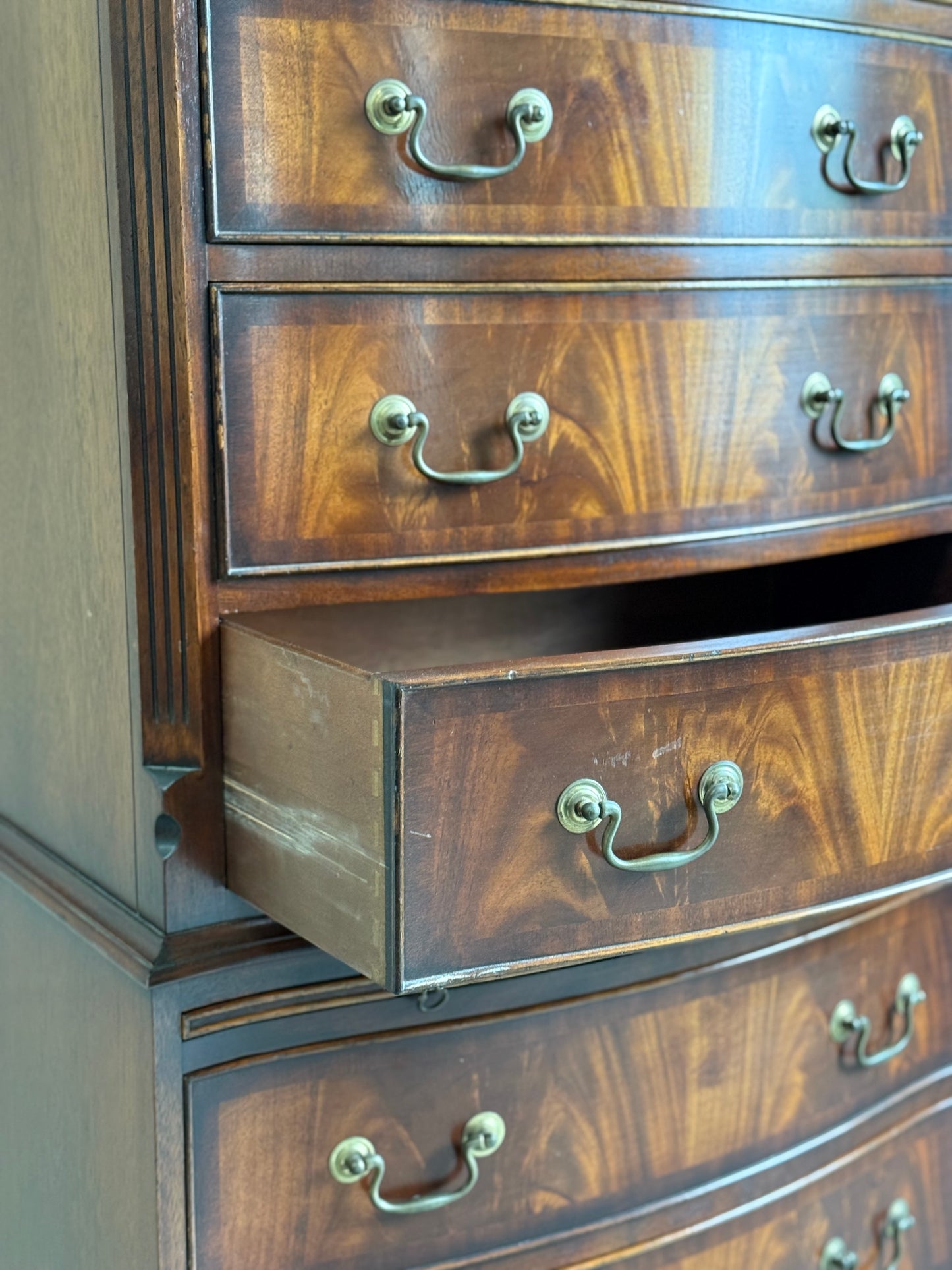 Antique Georgian Style Chest Of Drawers