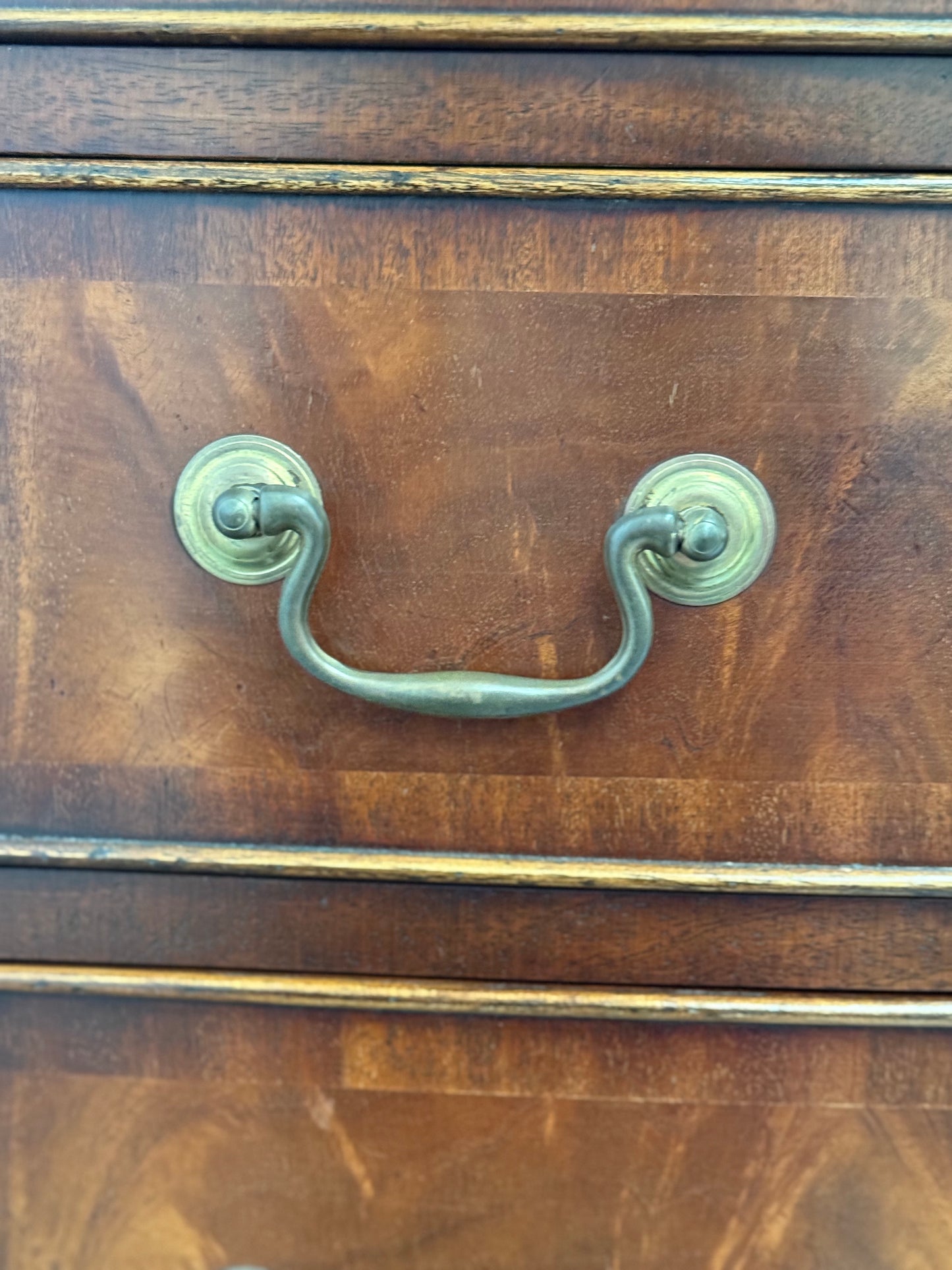 Antique Georgian Style Chest Of Drawers