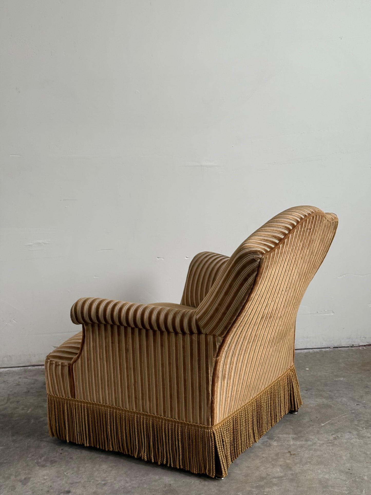 Vintage French Lounge Chair