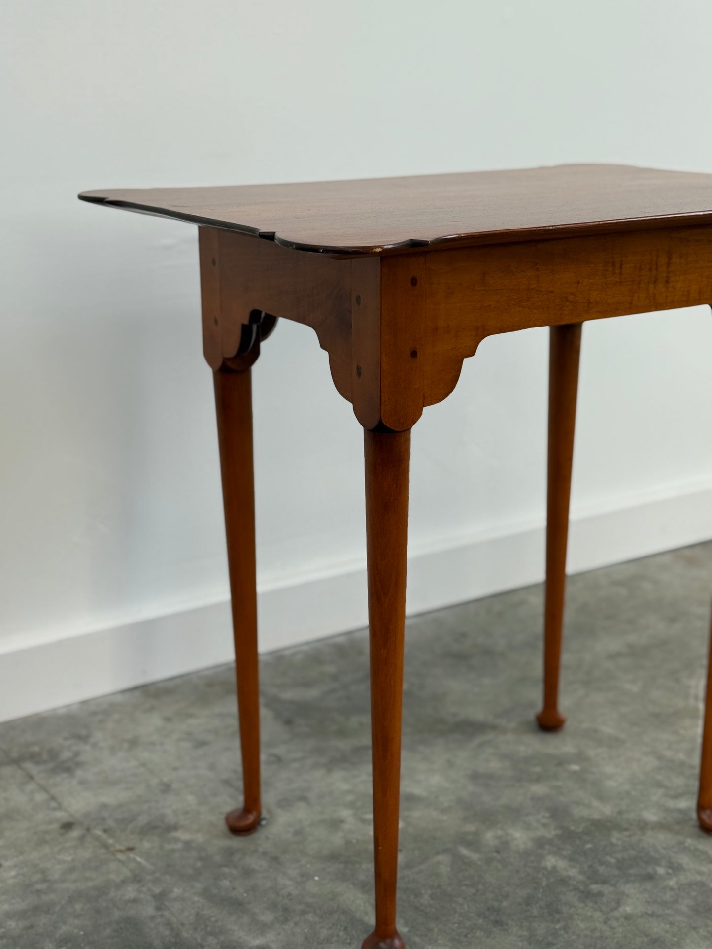 D. R. Dimes Queen Anne Style Table