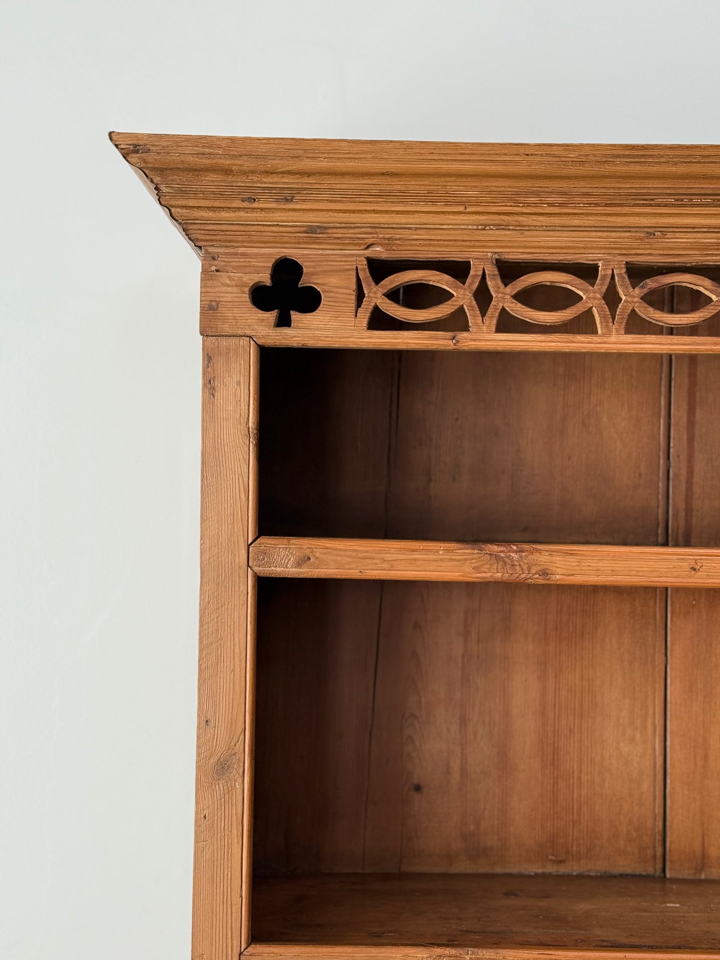 Antique Irish Plate Board Dresser