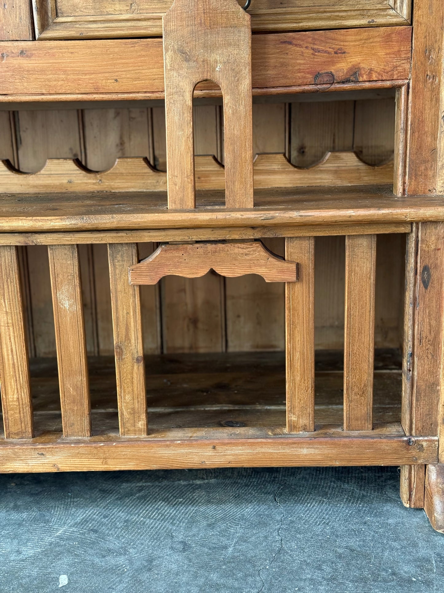 Antique Irish Plate Board Dresser