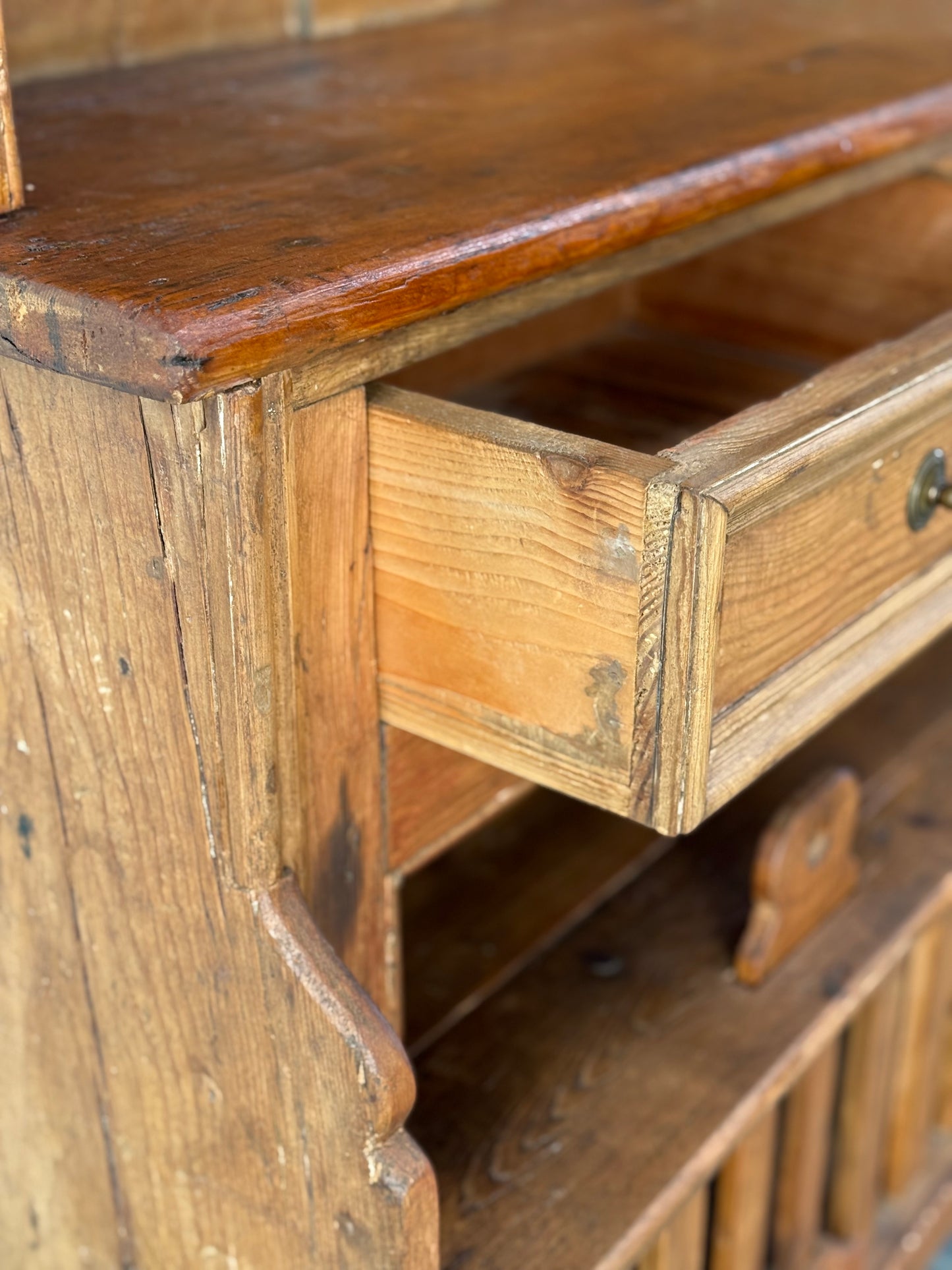 Antique Irish Plate Board Dresser