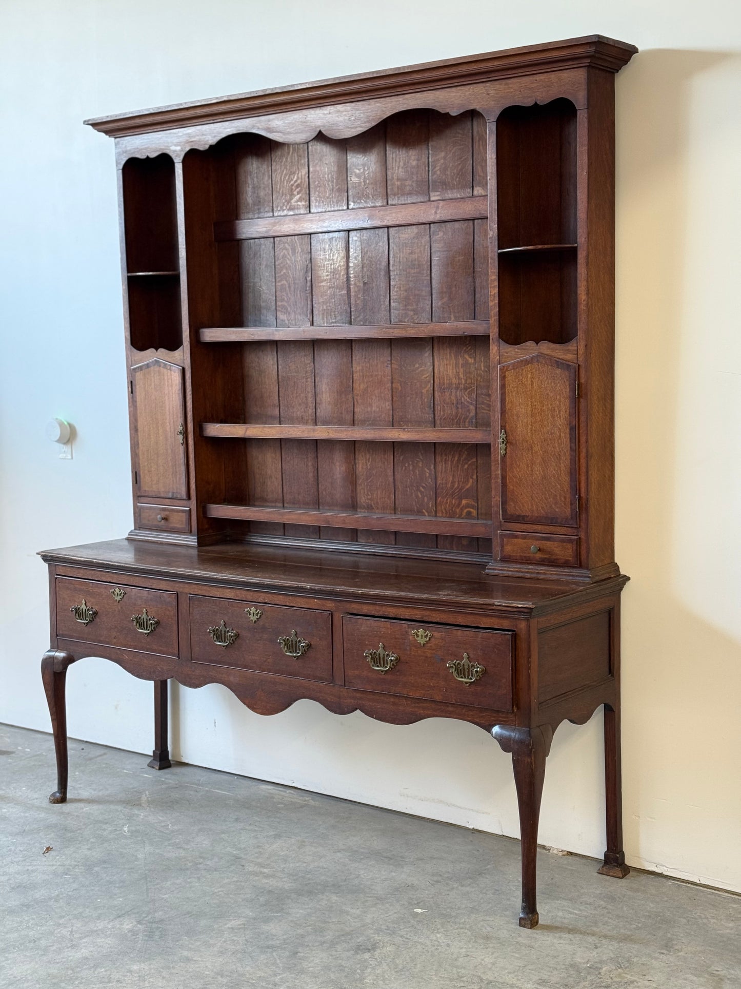 Antique Welsh Oak Cupboard 19th c.