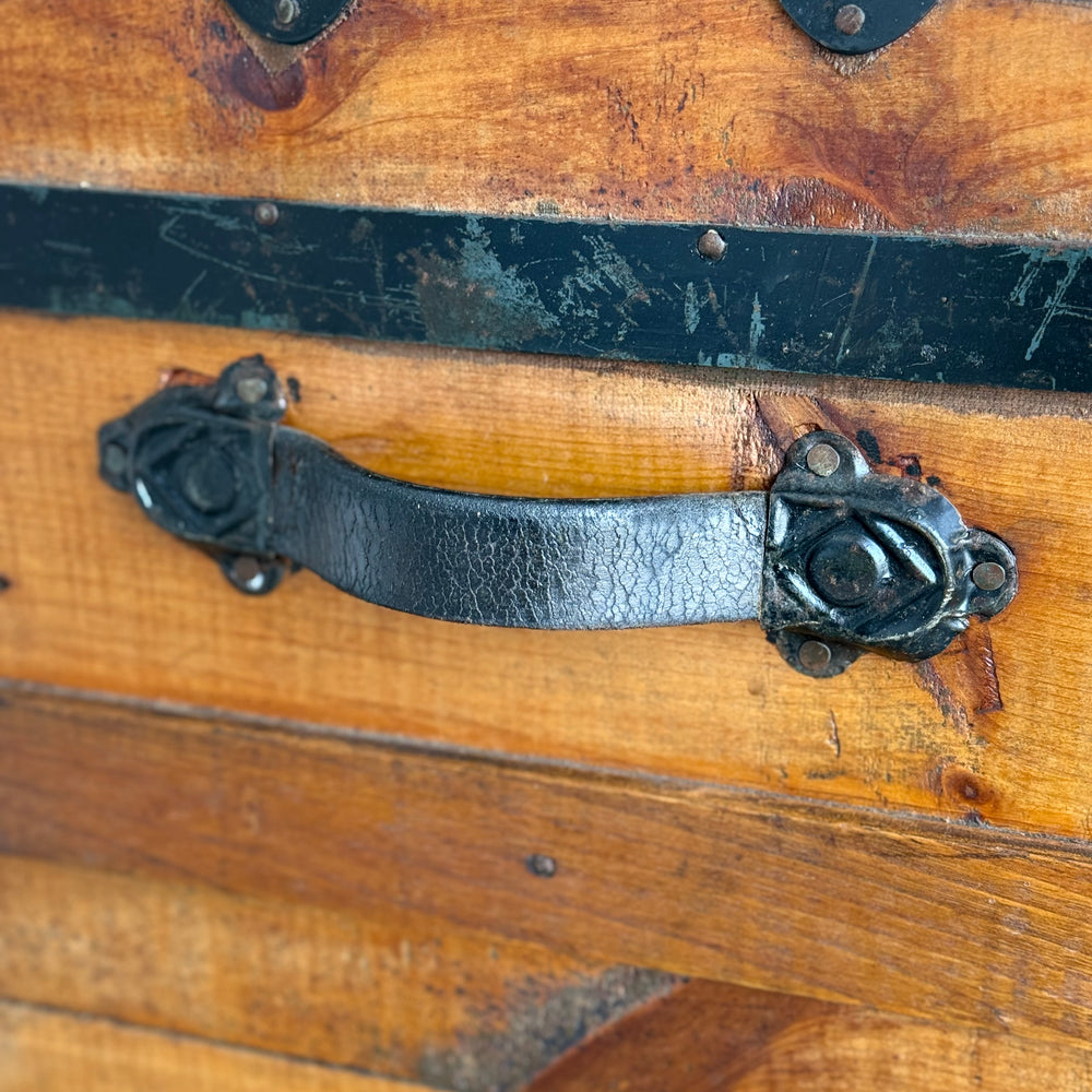 
                  
                    Beautiful Antique Dome Top Trunk
                  
                