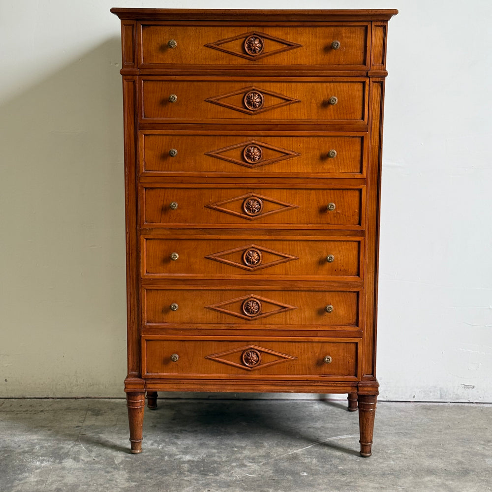 Vintage French Chest of Drawers.
