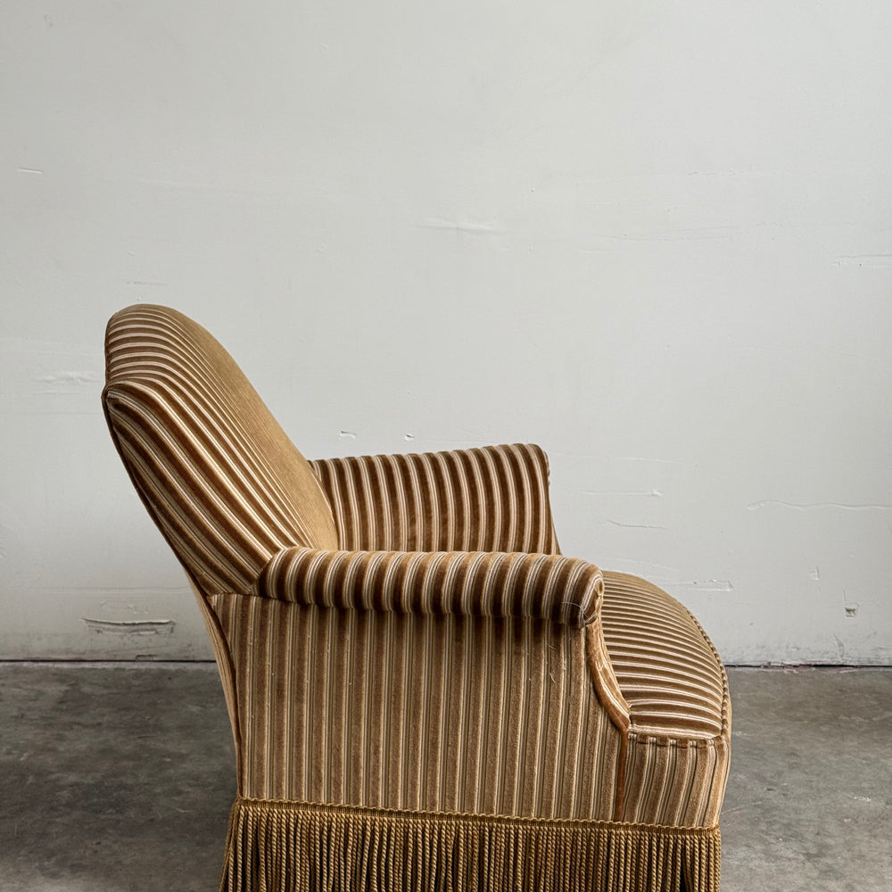 
                  
                    Vintage French Lounge Chair
                  
                