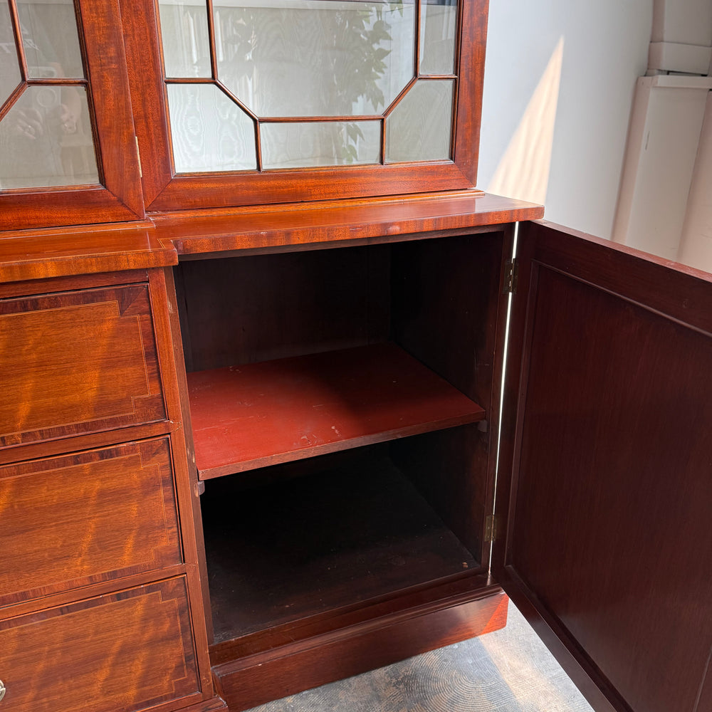 
                  
                    Antique English Mahogany Breakfront Bookcase. 19th C.
                  
                
