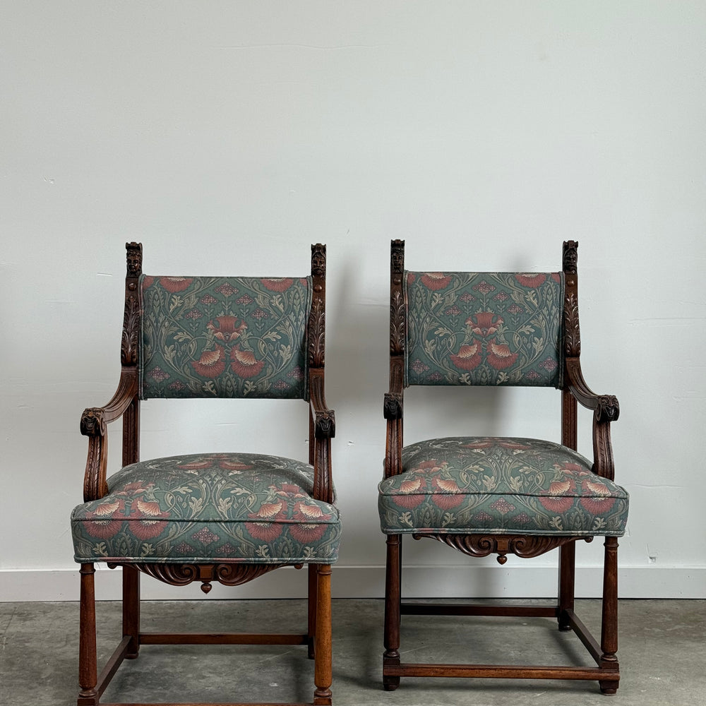 
                  
                    Beautiful Pair of Antique Tudor Style Armchairs. 19th C.
                  
                