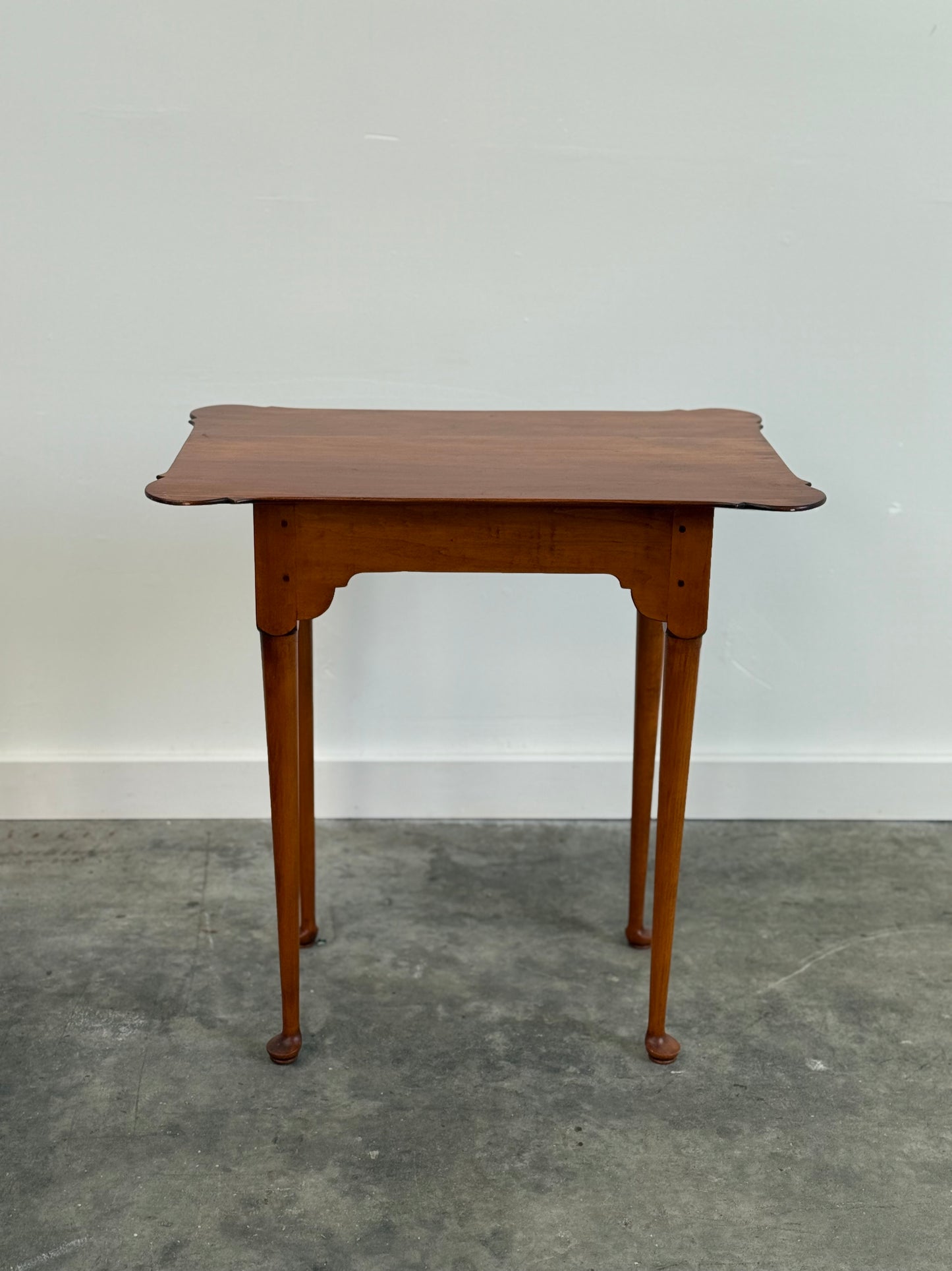 D. R. Dimes Queen Anne Style Table