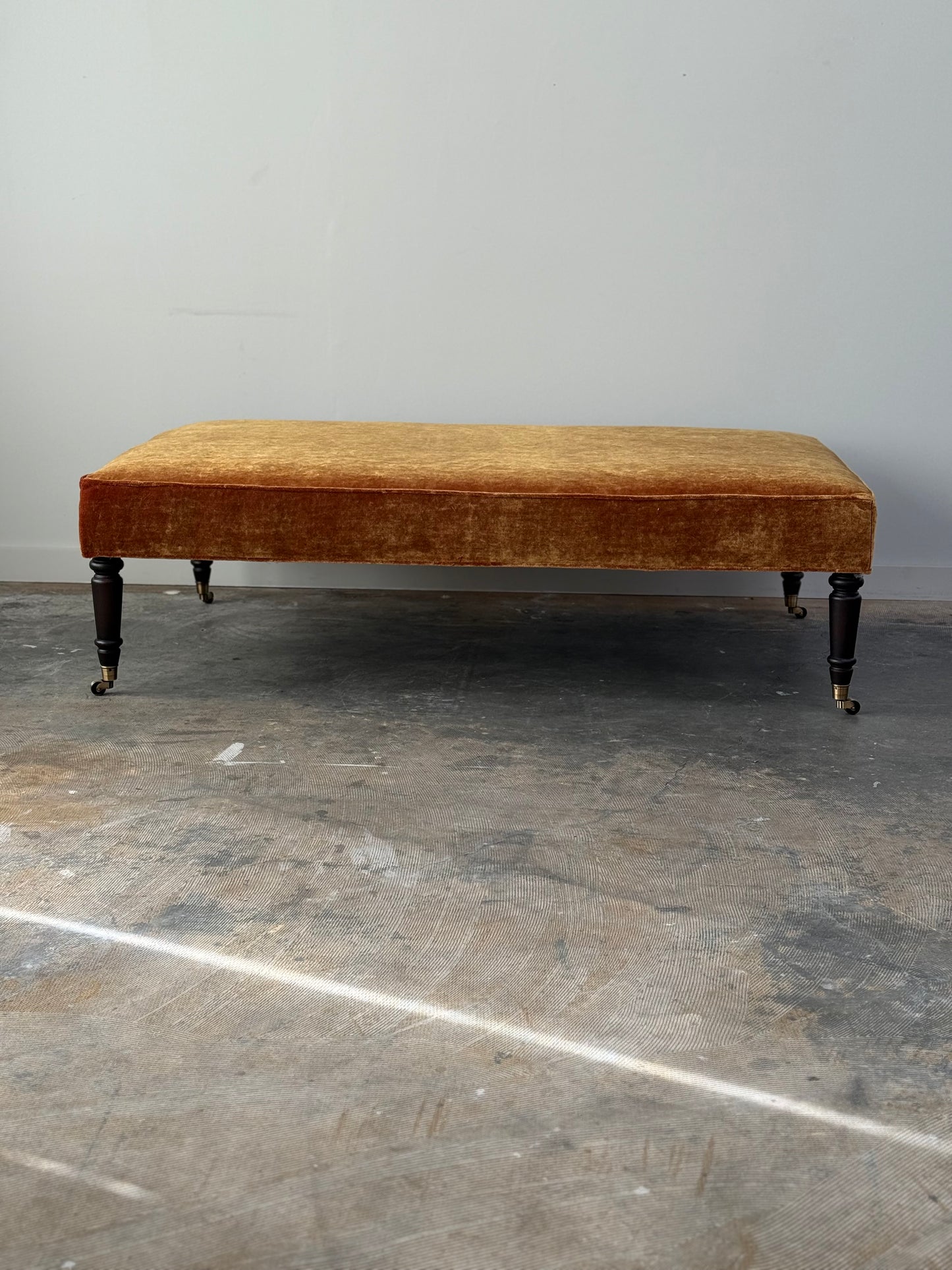 Dev Ottoman in Terracotta