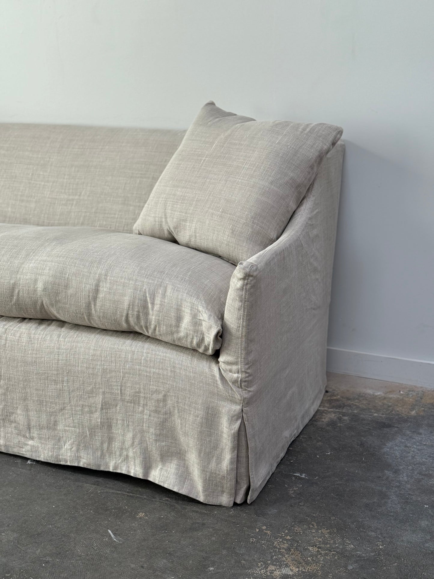 Pippa Sofa in Natural Linen