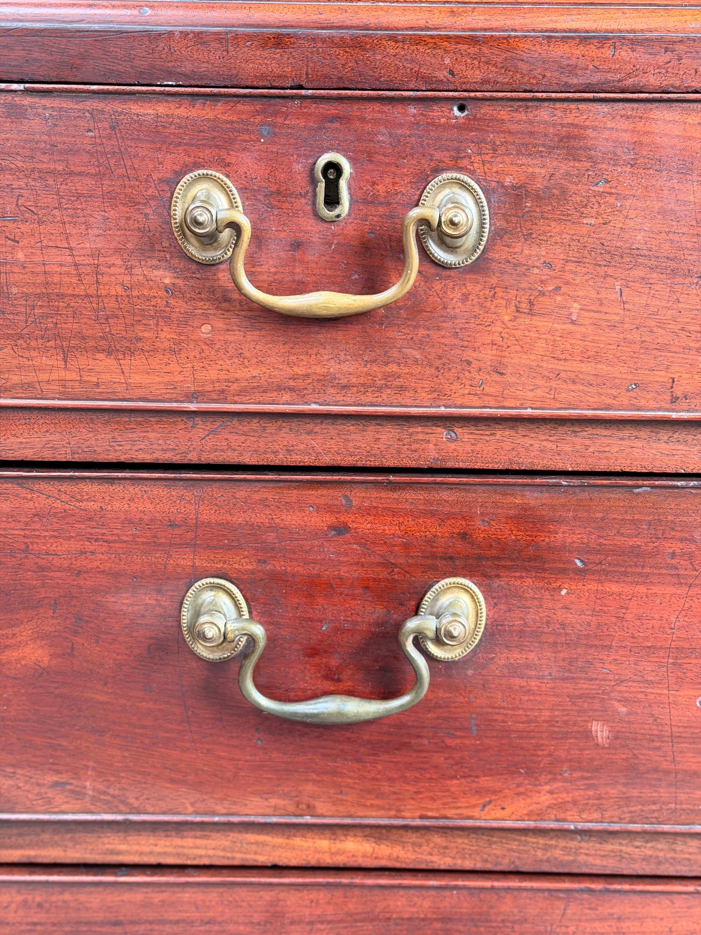 18th C. Georgian Linen Press