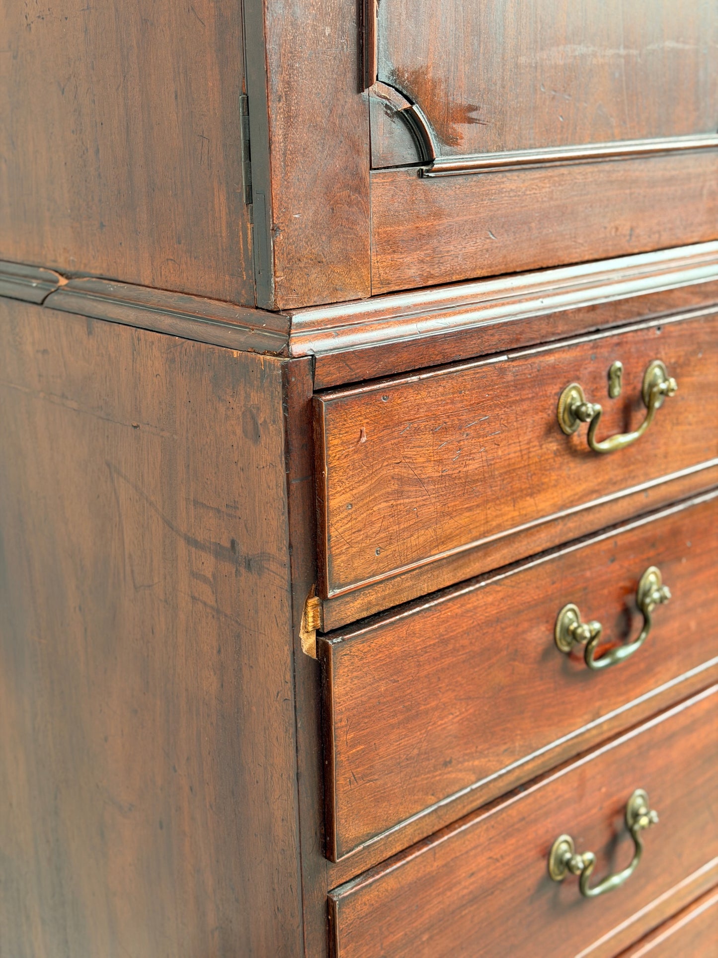 18th C. Georgian Linen Press