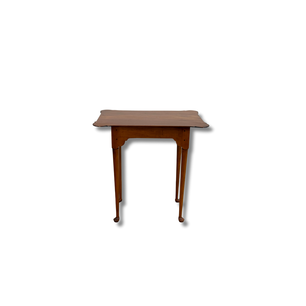 D. R. Dimes Queen Anne Style Table